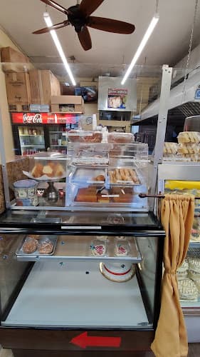 Caramelo Bakery & Cafe