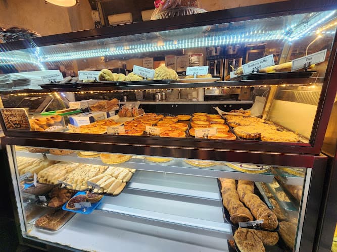 Cousin John's Cafe & Bakery