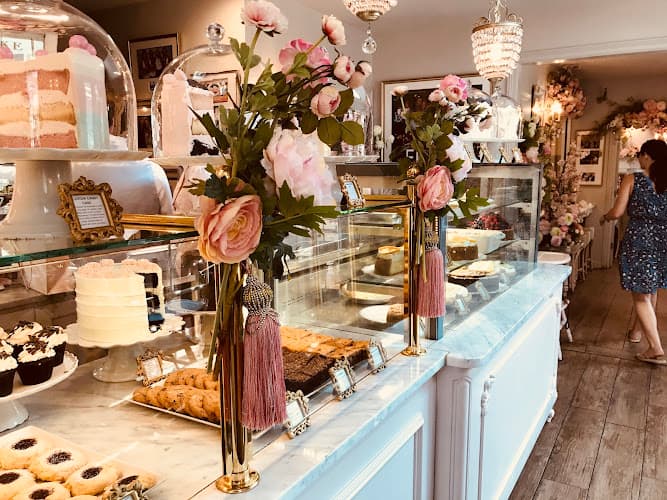 The Cake Bake Shop by Gwendolyn Rogers