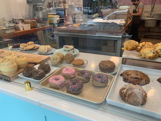 Sweet Magnolias Bake Shop