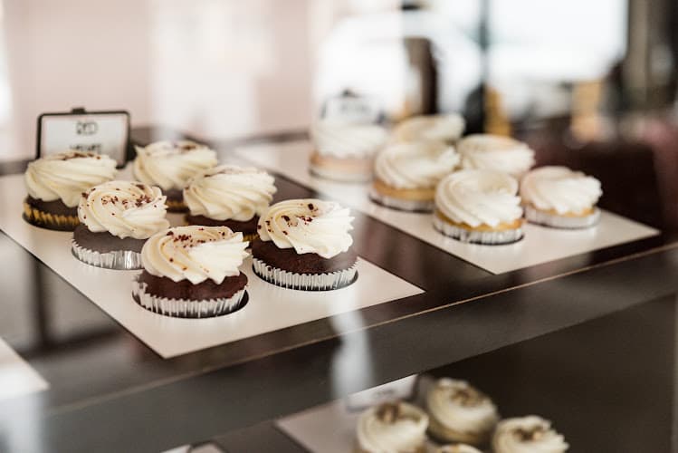 The Exclusive Cake Shop