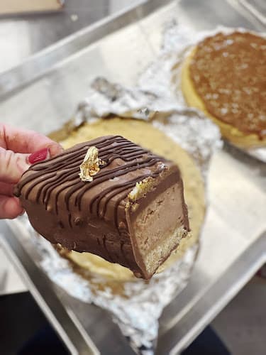 From V with Love Cakes