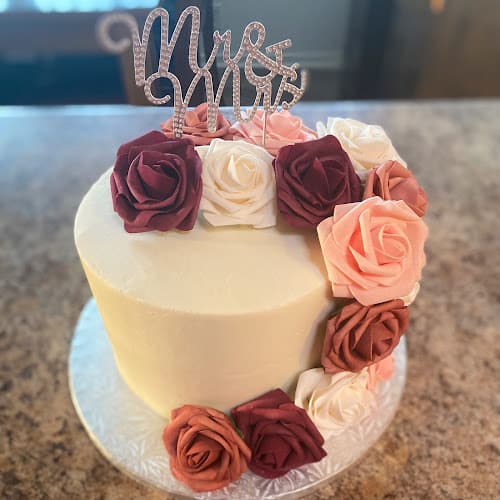 Custom Cakes by Dulce