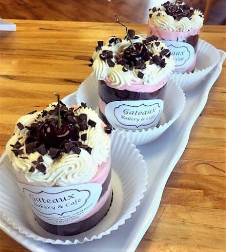 Staz-a-Licious wholesale Bakery