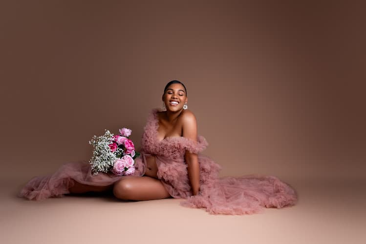 Dyonna James Photography | Maternity + Family