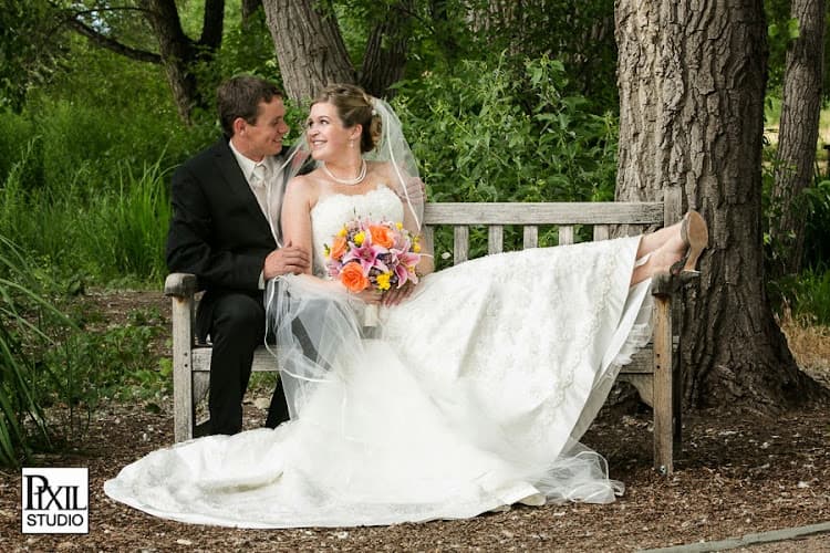 Pixil Studio Photography