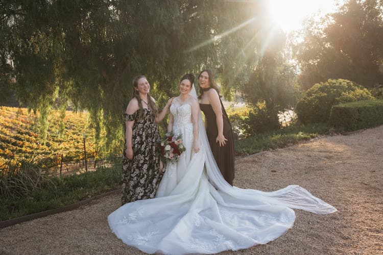 Symboll® Wedding Photography and Videography