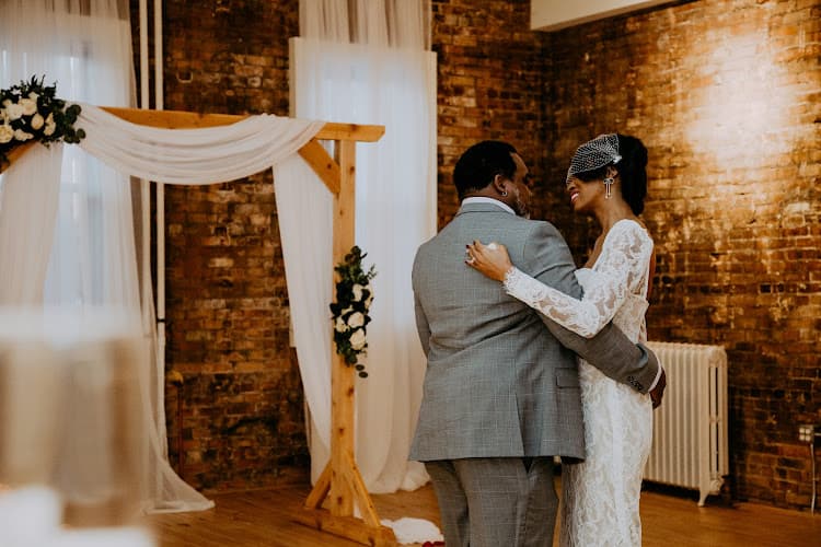 The Little Wedding Co.