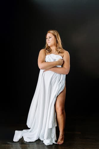 Caley Newberry Studios