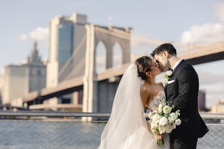 Emma Cleary Photo and Video