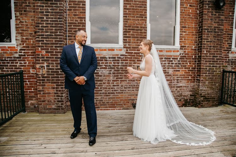 Michelle & Evan Photography | Seattle Wedding Photographers