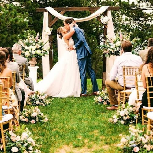 Rhonda Nichols Floral Design - Wedding Flowers Colorado Springs