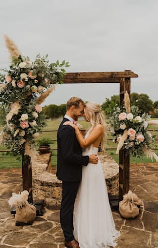 Wedding By Donya L Decor