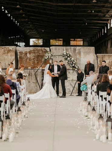 A Moment In Time Event Co.