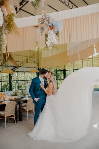 TRUElove Coordinating and Design