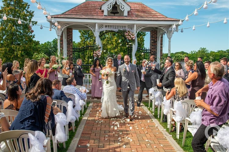 Complete Weddings + Events