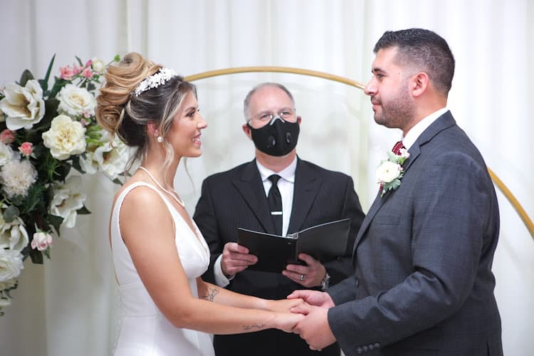 micro weddings on a budget