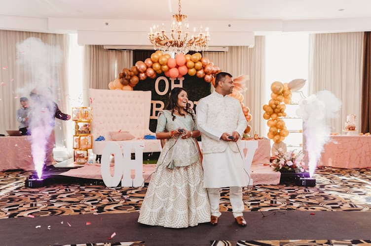 DB LUXURY EVENTS LLC