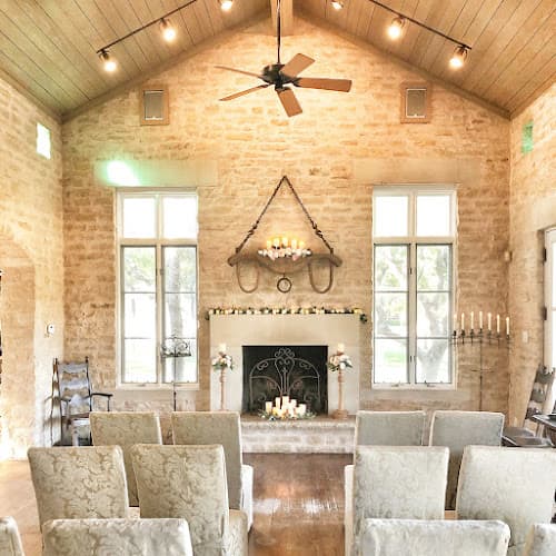 The Heirloom Hideaway & Arboreum