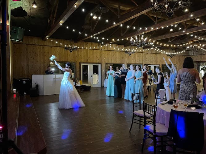 Shirley Acres Wedding & Event Venue