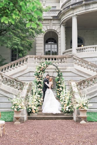 Elkins Estate Wedding & Event Venue