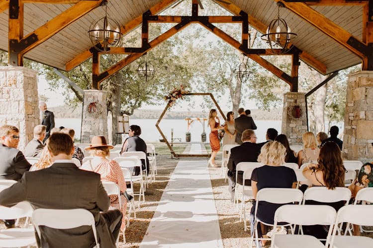 The Cove At Shell Lake | Tulsa Wedding Venue