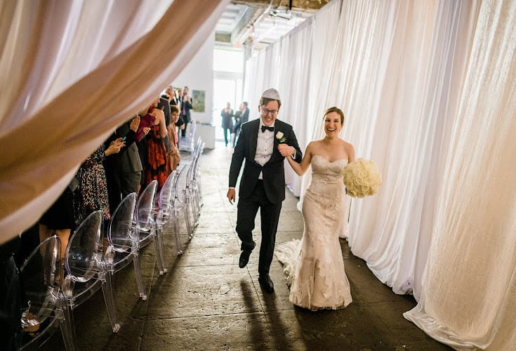 Long View Gallery - Art Gallery & Event Venue